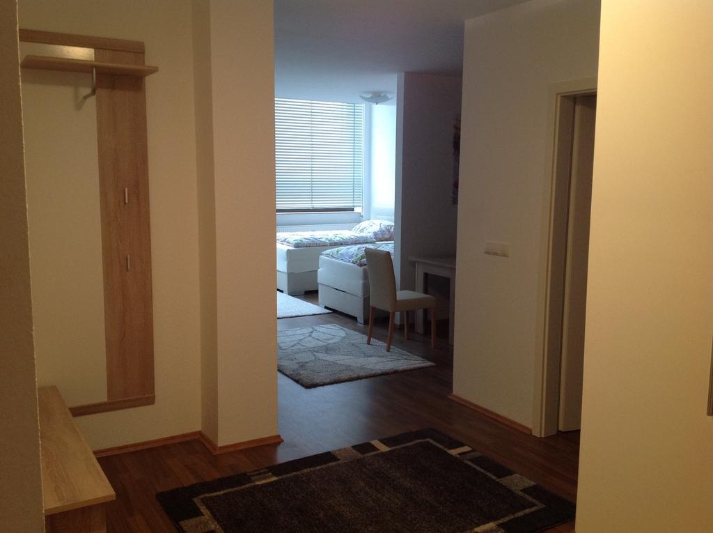 Ferienwohnung Fiwa Fewo-1 Und Fewo-2 Pirmasens Habitación foto